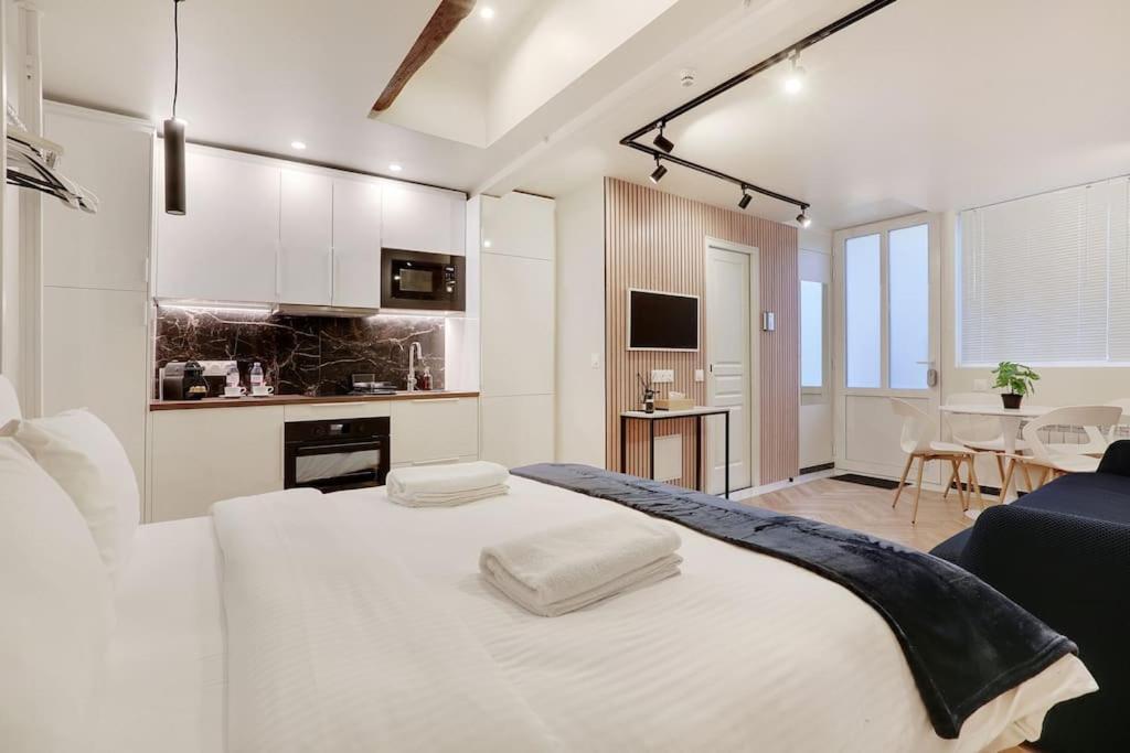 Gembnb Luxury Apartment In Paris - Abbesses - Montmartre Zewnętrze zdjęcie